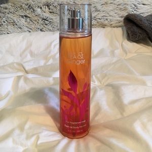 NWOT retired scent / white tea and ginger mist