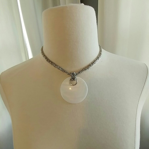 Adjustable Shell Necklace