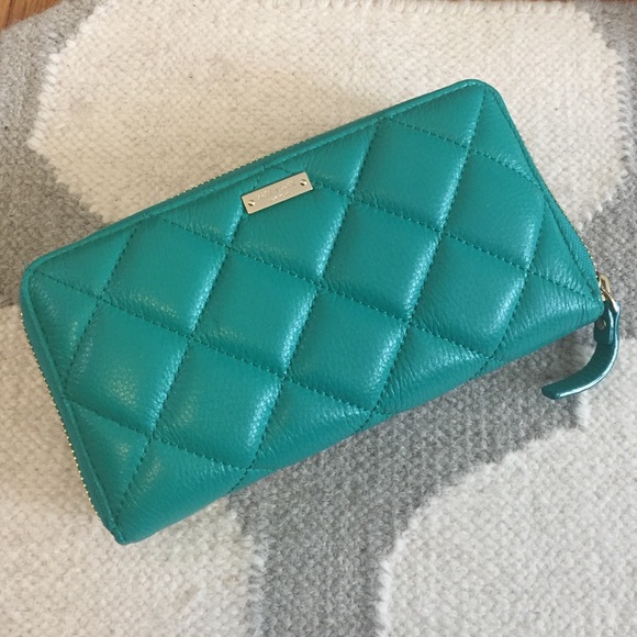 KATE SPADE Quilted Wallet