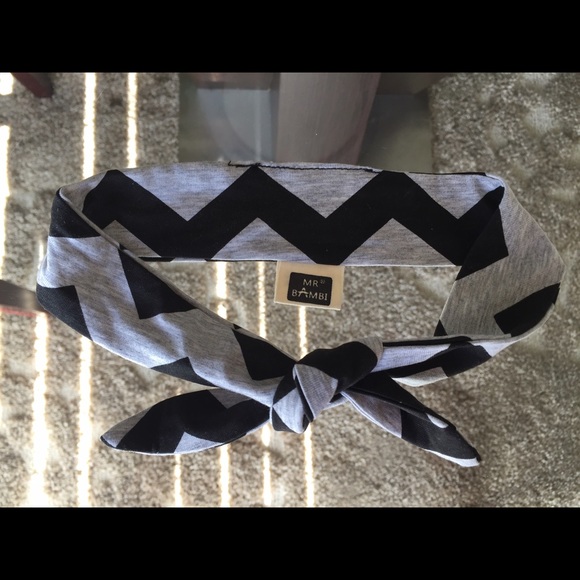 Funky Fashion Forward Knot Headbands - Picture 2 of 4