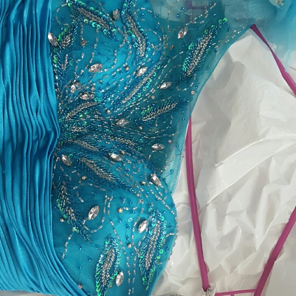 Turquoise blue + jeweled cocktail dress - Picture 3 of 4