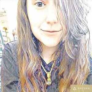 Meet your Posher, Andrea