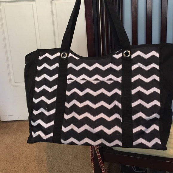 Black and White Chevron Thirty One Tote