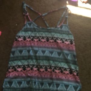 Size small vs pink tank