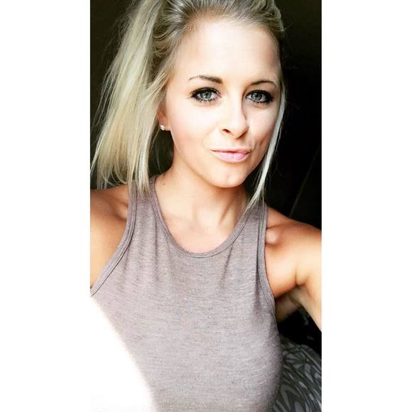 Meet your Posher, Kay