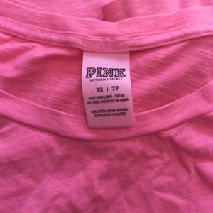 Xs long sleeve vs pink shirt