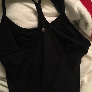 Black lululemon workout tank