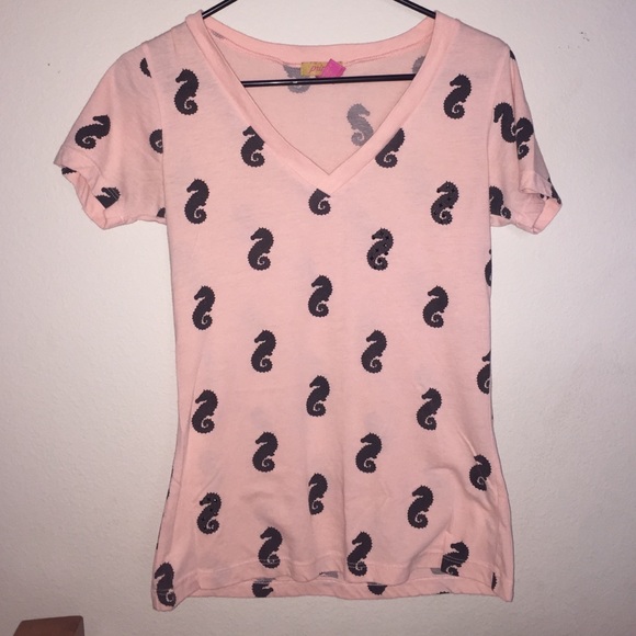 Pink seahorse shirt