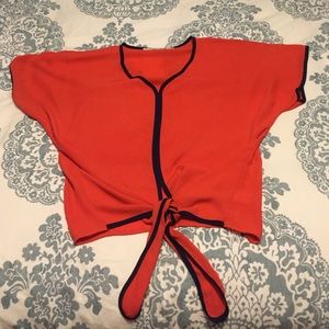 Red/ navy top