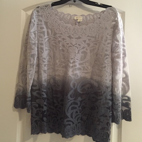 Anthropologie lace blouse