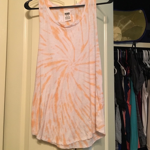 Victoria's Secret tank