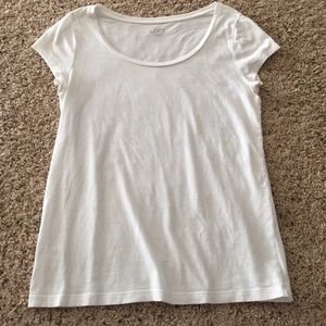 White basic cotton tee