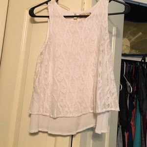 Vera wang lace top