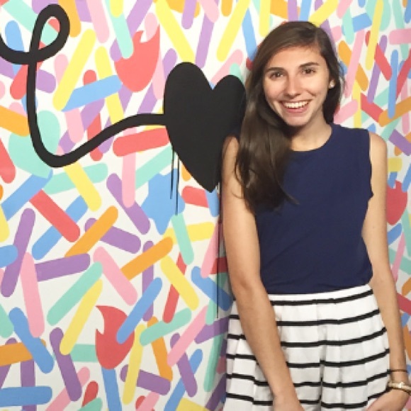 Meet your Posher, Emily
