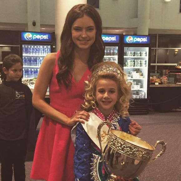 Meet your Posher, Kylie - Picture 1 of 1