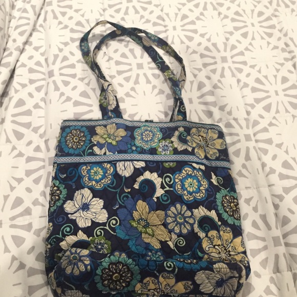 Vera Bradley Tote