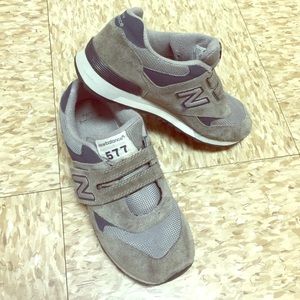 New balance velcro sneakers