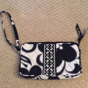 Black + White Vera Bradley wristlet