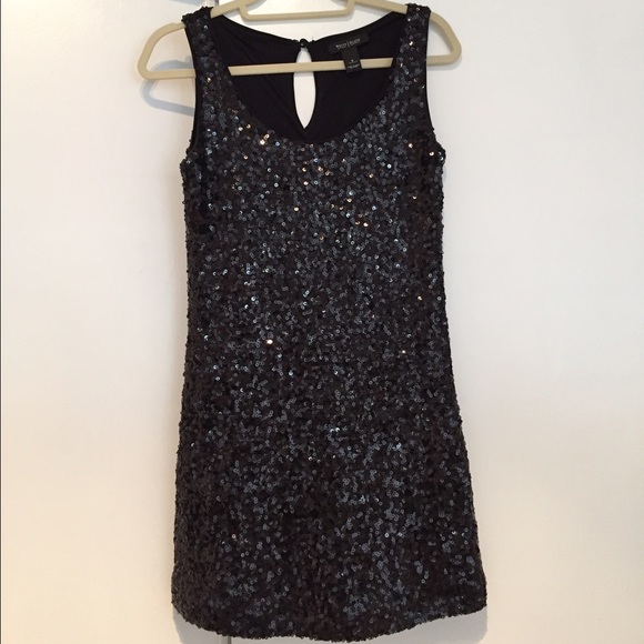 Perfect LBD 💋 - Picture 2 of 2