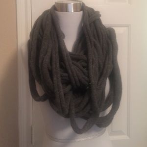 Infinity scarf