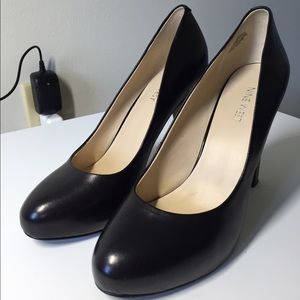 Nine West block heel pumps