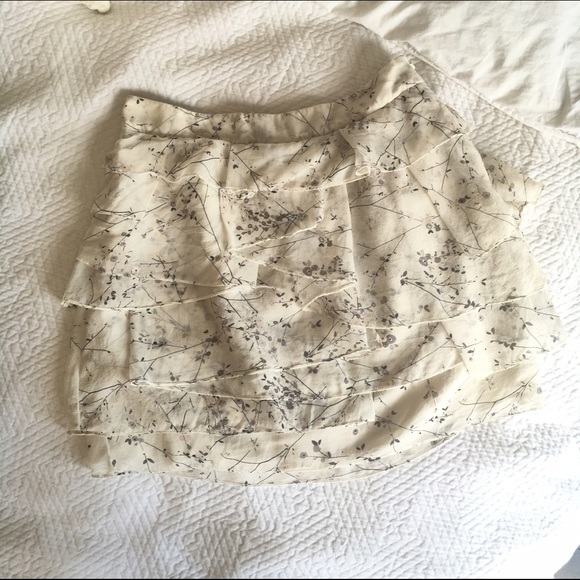Ruffled Floral Mini Skirt