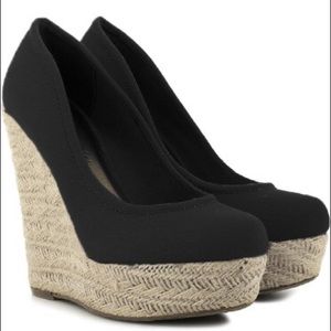 Steve Madden Thicke Wedges