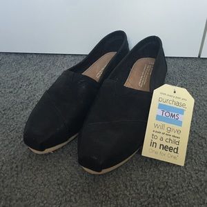 NWT Black Shimmery Toms
