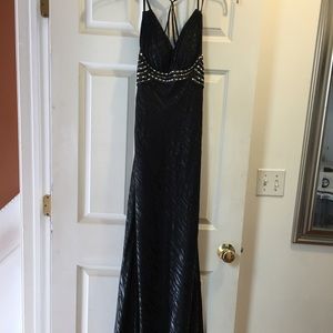 Black prom dress