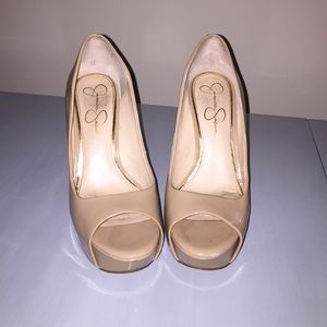 Jessica Simpson nude wedge