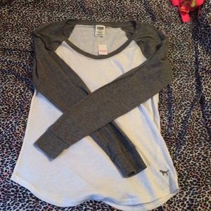 NWT VS PINK BASEBALL TEE