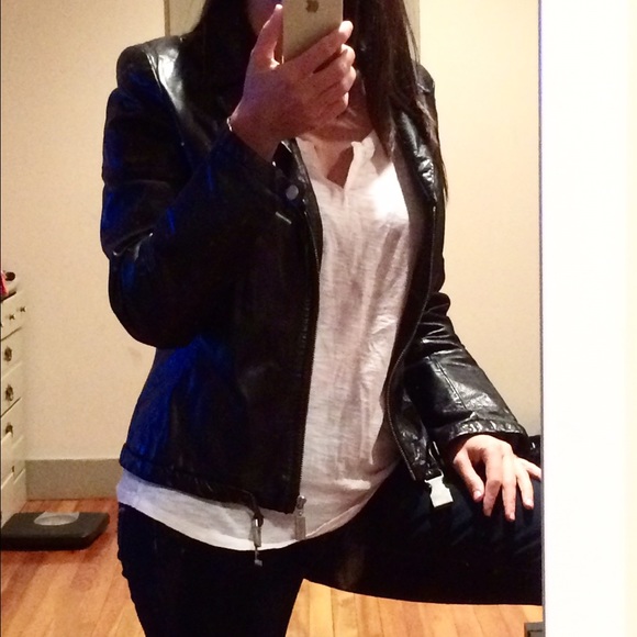 FLASH SALE!! Kenneth Cole New York leather jacket