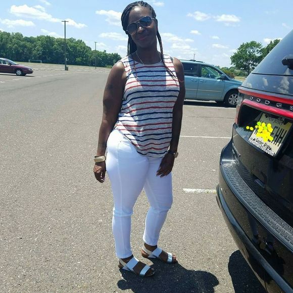 Meet your Posher, Tiffany