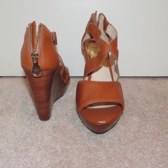 Michael kors wedges
