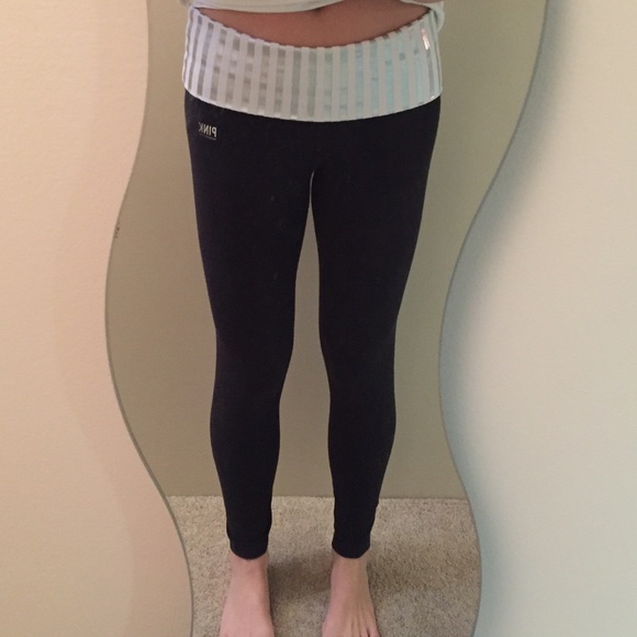 PINK Victoria's Secret leggings