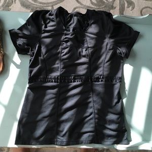 Lululemon black top