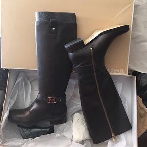 🌺SOLD👢🚫Mk kors Charm Riding Boots