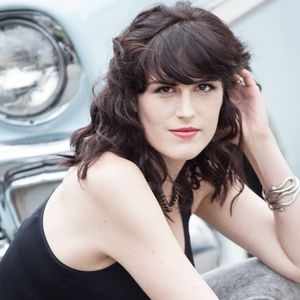 Meet your Posher, Alexandra