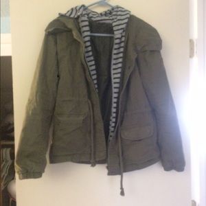 Roxy Woodridge jacket in olive green