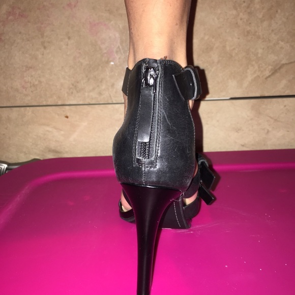 Gianni Bini heels - Picture 2 of 4