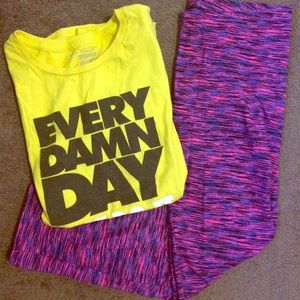 Graphic tee and leggings workout bundle!