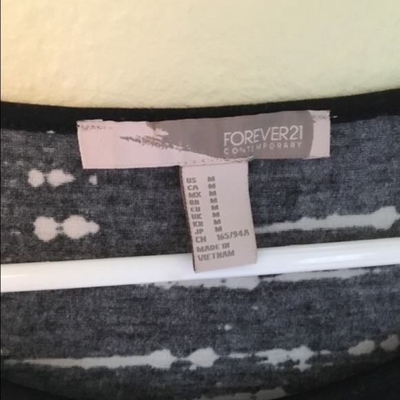 Forever 21 Patterned Bodycon Dress - Picture 2 of 4