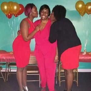 Meet your Posher, Nina