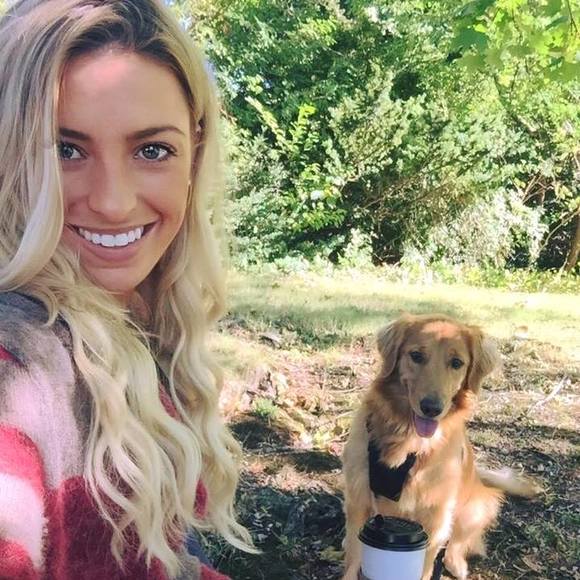 Meet your Posher, Mikayla