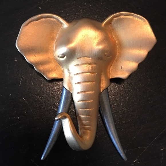 ALABAMA FANS Elephant Gold/Silver tone. Pin