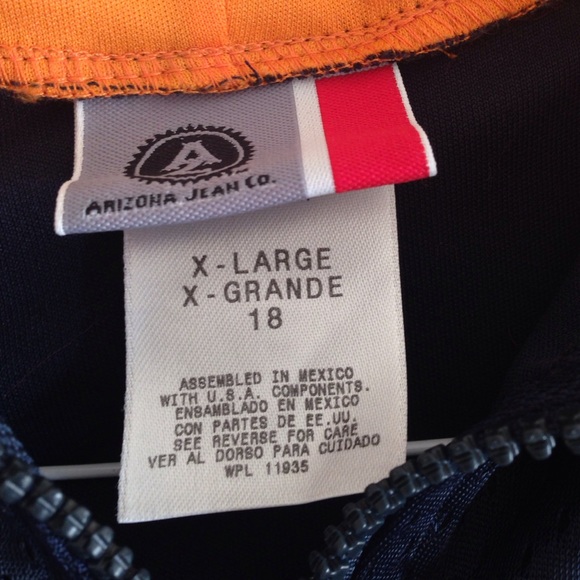 Girl's Vest - Picture 3 of 4