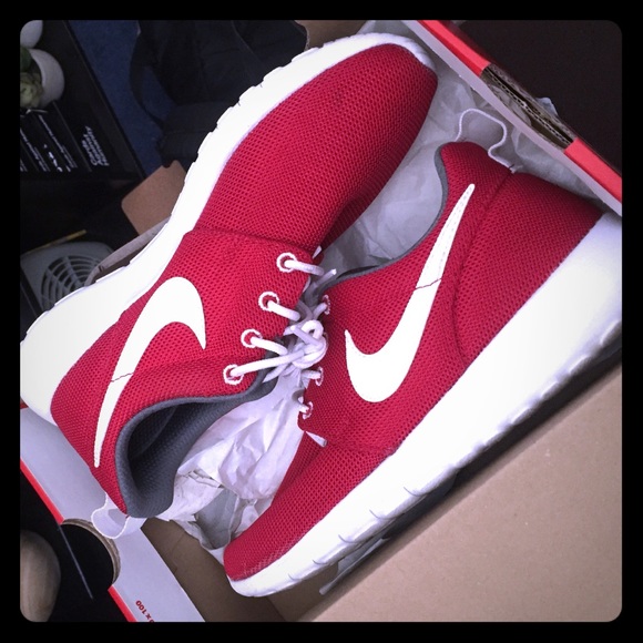 Nike Roshe sneakers