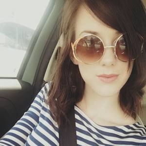 Meet your Posher, Molly