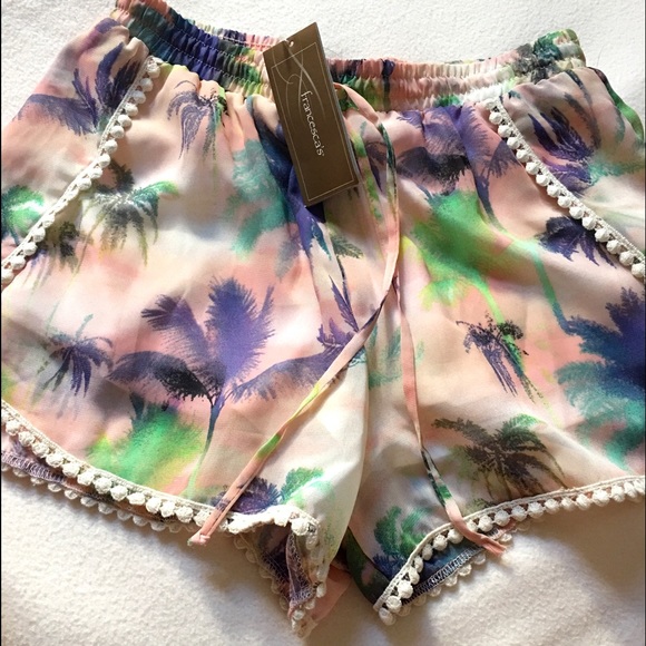 Shorts with cute details
