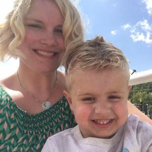 Meet your Posher, Laura